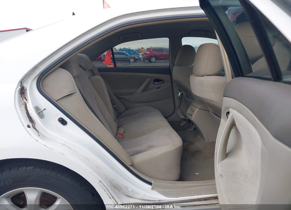 2011 TOYOTA CAMRY LE VIN: 4T1BF3EK9BU750765