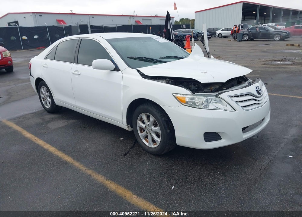 2011 TOYOTA CAMRY LE VIN: 4T1BF3EK9BU750765