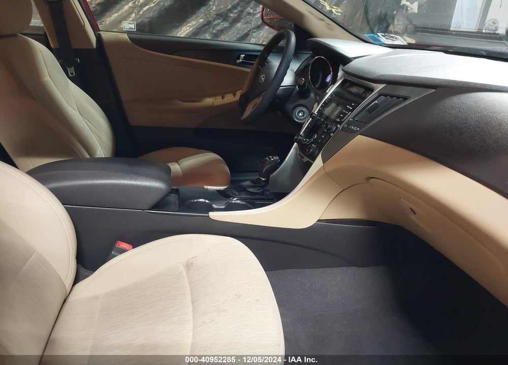 2012 HYUNDAI SONATA GLS VIN: 5NPEB4ACXCH462783