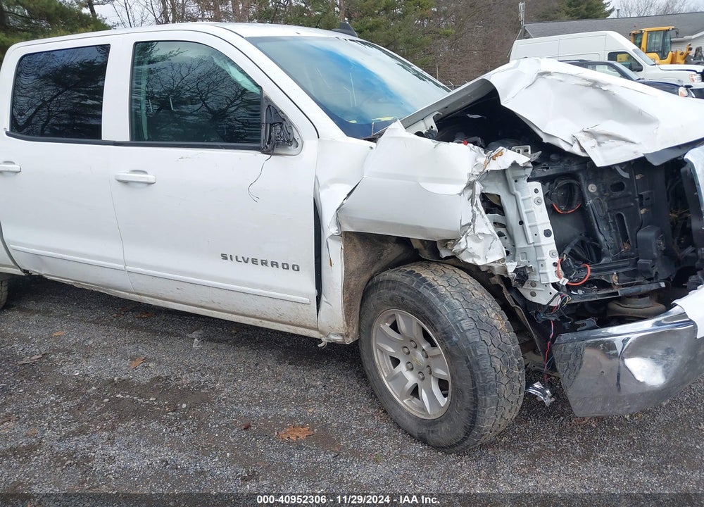 2015 CHEVROLET SILVERADO 1500 1LT VIN: 3GCUKREC0FG117150