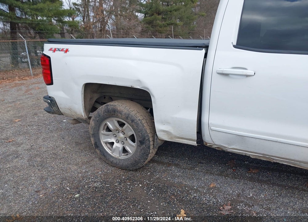 2015 CHEVROLET SILVERADO 1500 1LT VIN: 3GCUKREC0FG117150