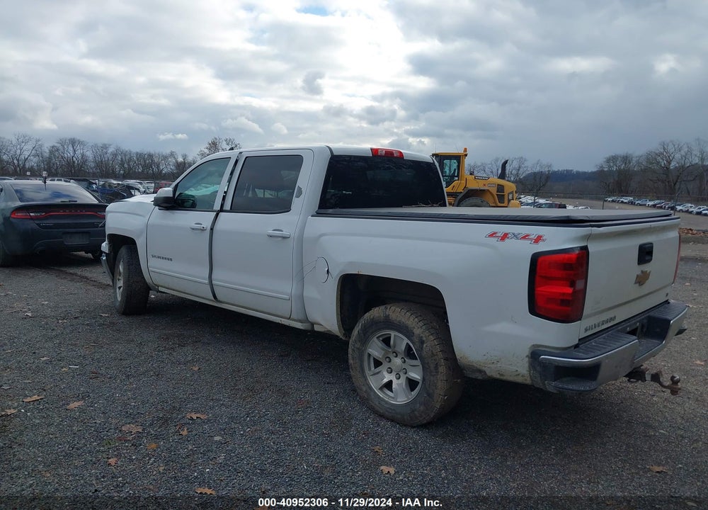 2015 CHEVROLET SILVERADO 1500 1LT VIN: 3GCUKREC0FG117150