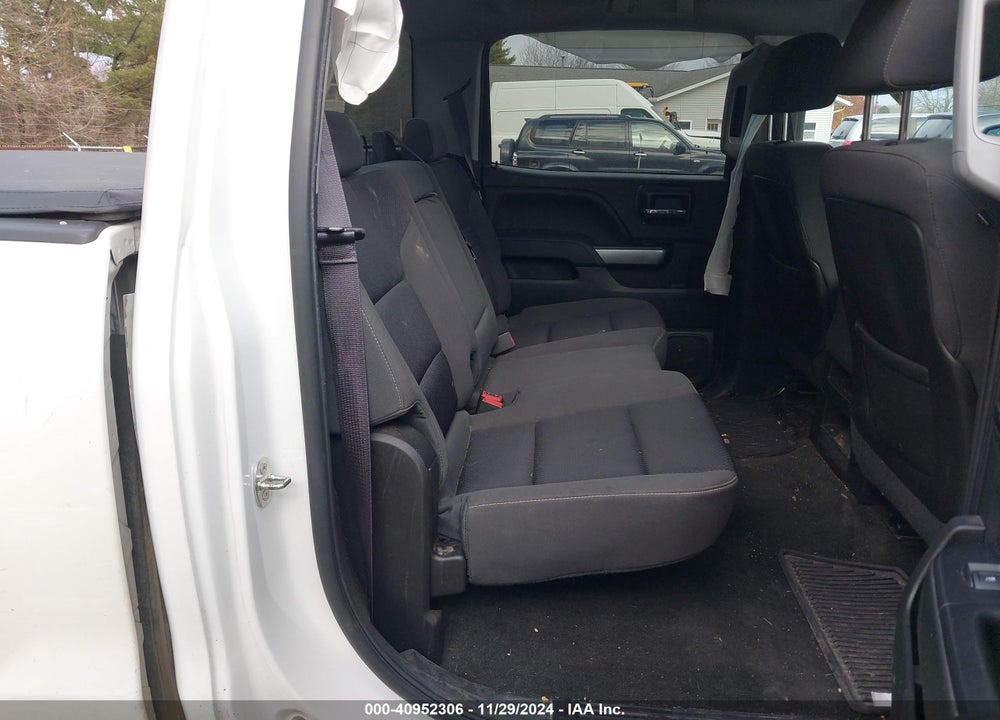 2015 CHEVROLET SILVERADO 1500 1LT VIN: 3GCUKREC0FG117150