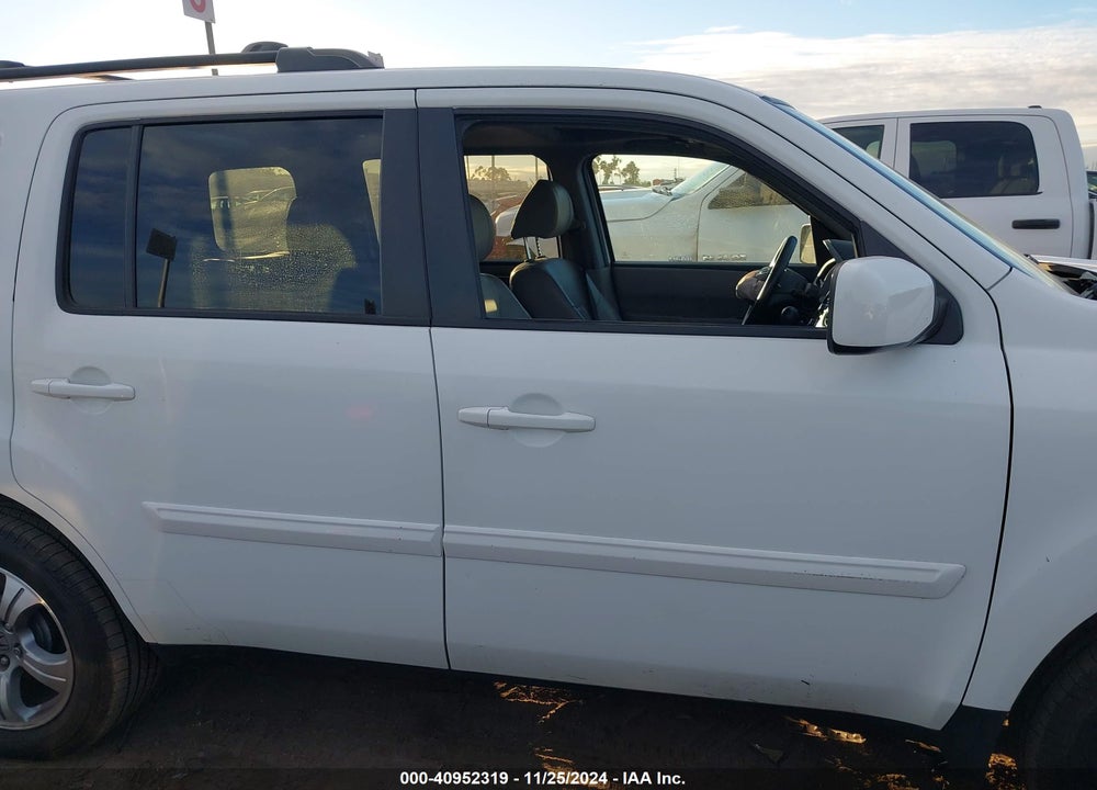2013 HONDA PILOT EX-L VIN: 5FNYF3H59DB028535