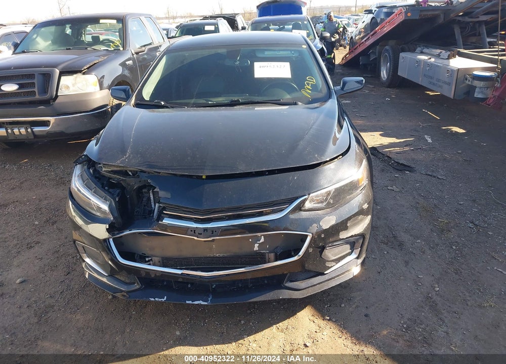 2018 CHEVROLET MALIBU LT VIN: 1G1ZD5ST4JF131990