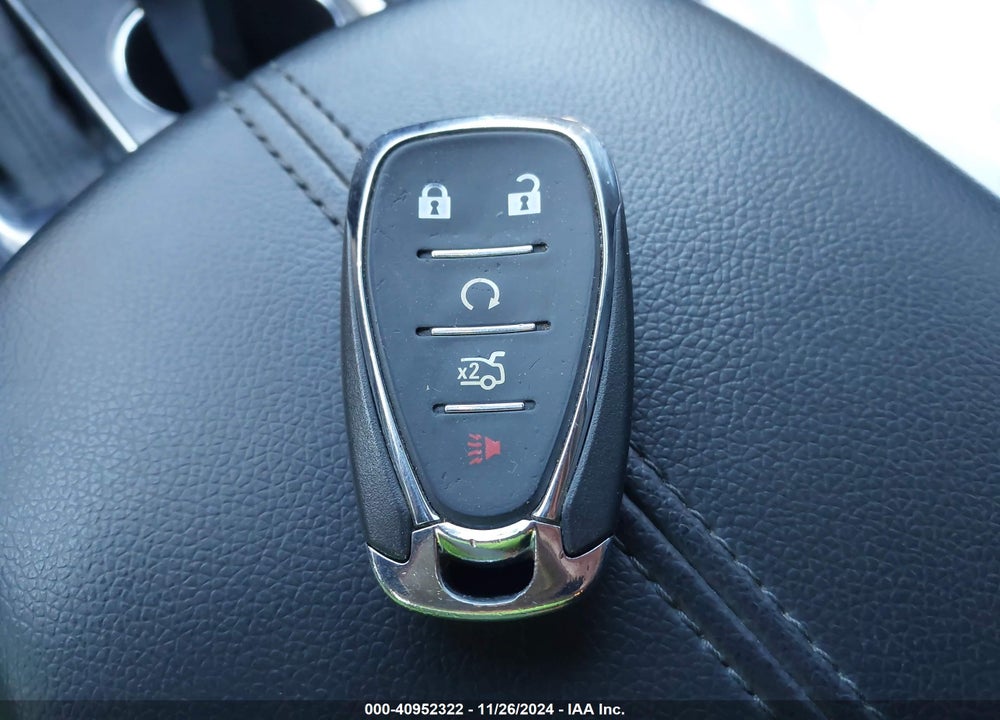 2018 CHEVROLET MALIBU LT VIN: 1G1ZD5ST4JF131990