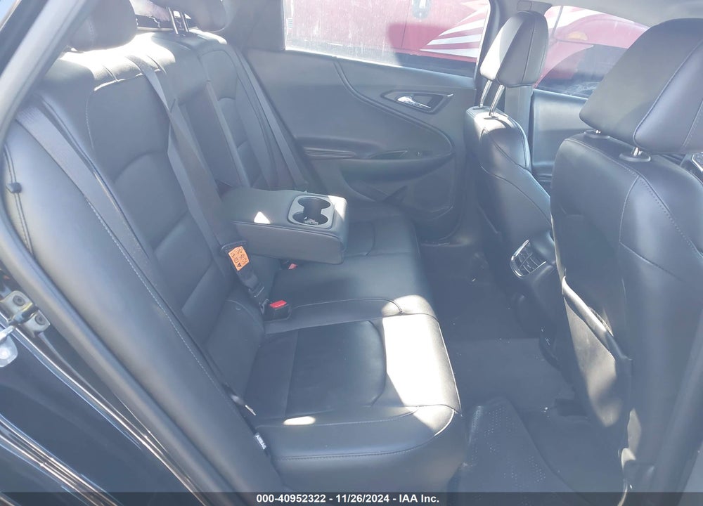 2018 CHEVROLET MALIBU LT VIN: 1G1ZD5ST4JF131990