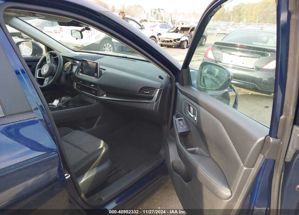 2024 NISSAN ROGUE SV FWD VIN: 5N1BT3BA0RC698513