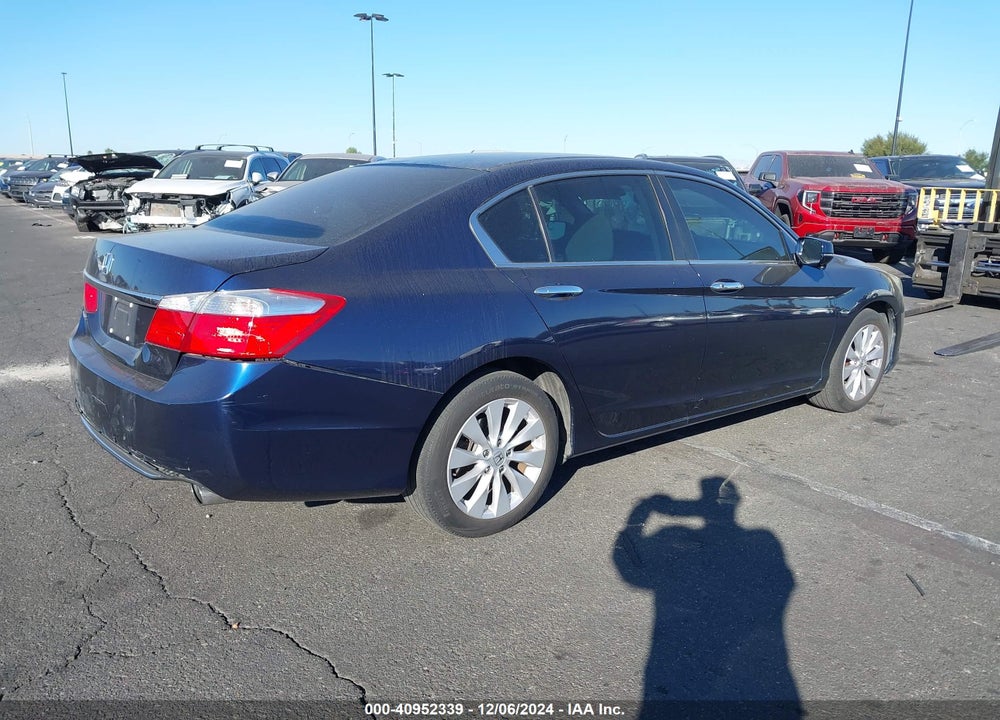 2013 HONDA ACCORD EX VIN: 1HGCR2F79DA168899