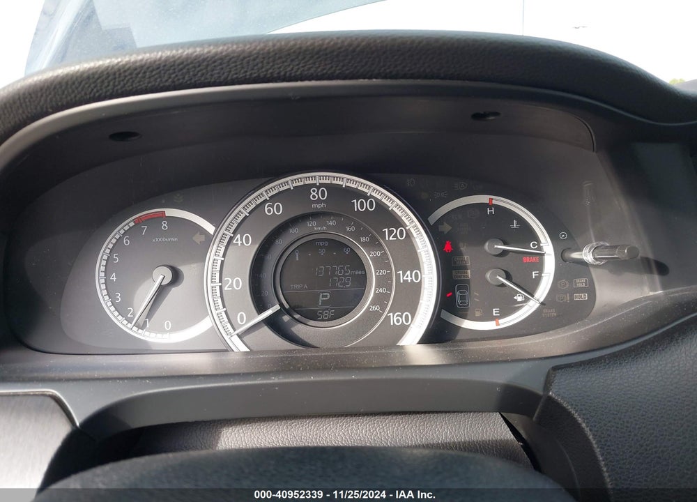 2013 HONDA ACCORD EX VIN: 1HGCR2F79DA168899