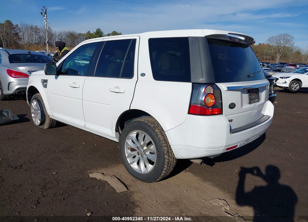 2014 LAND ROVER LR2 VIN: SALFR2BG5EH403186