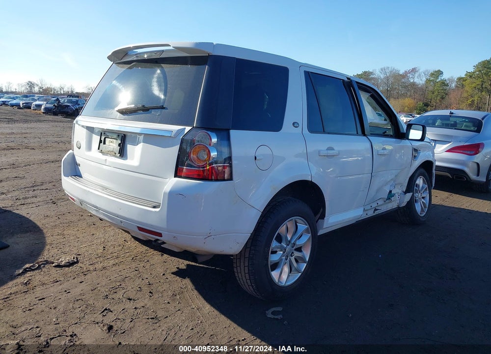2014 LAND ROVER LR2 VIN: SALFR2BG5EH403186