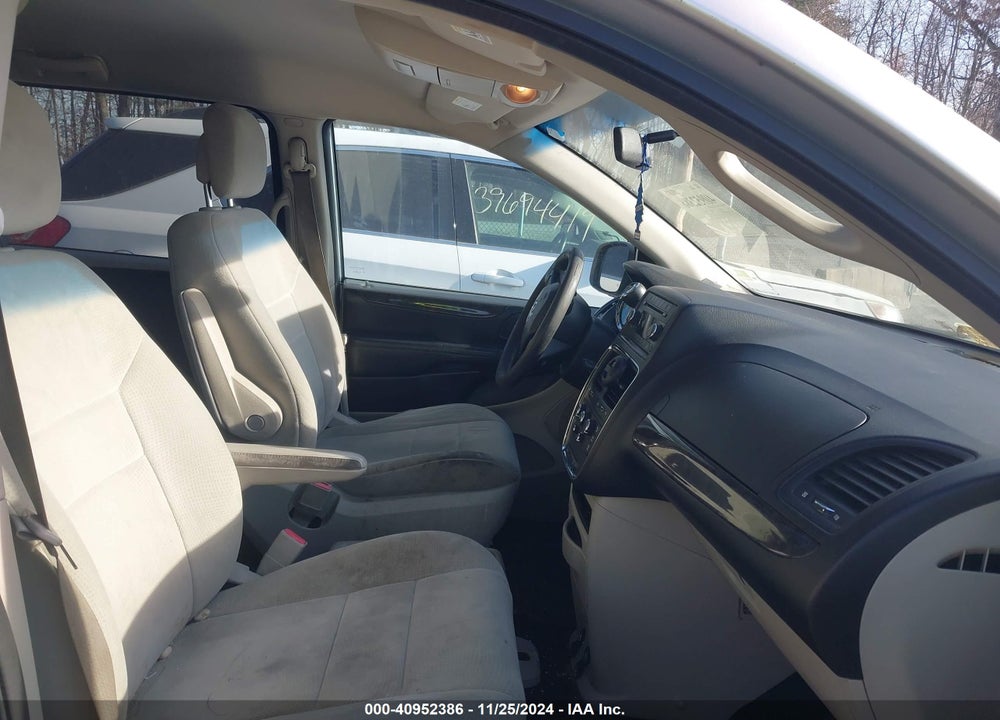 2011 DODGE GRAND CARAVAN EXPRESS VIN: 2D4RN4DG0BR791505