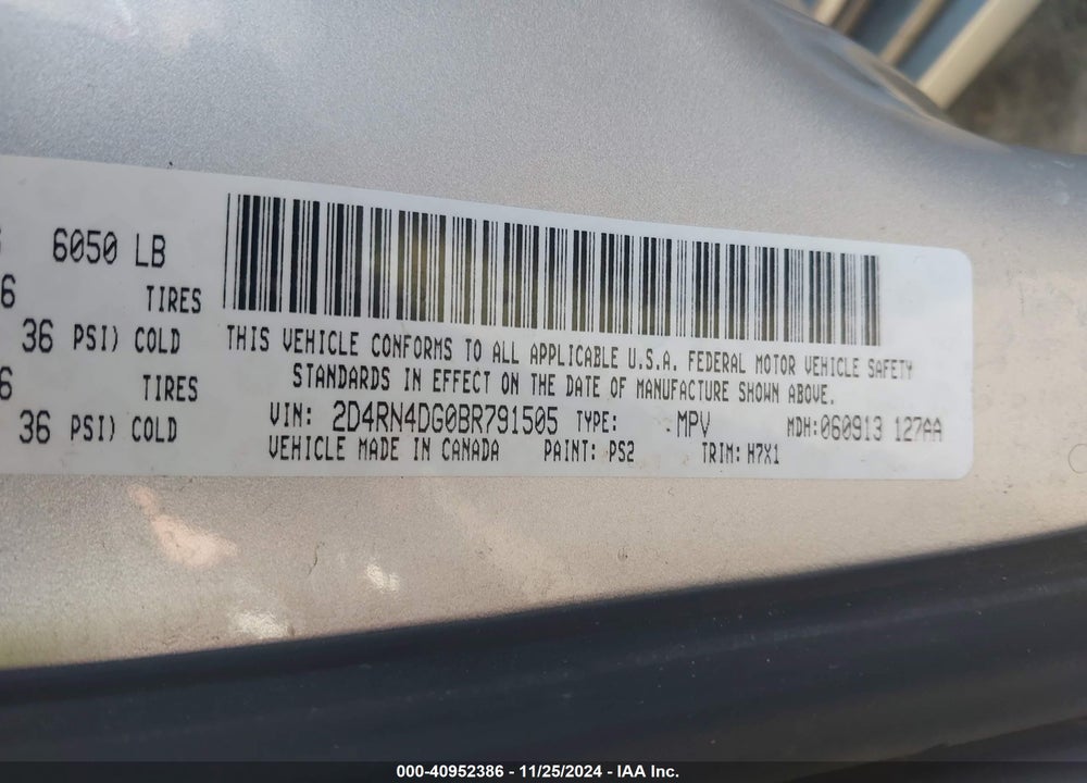 2011 DODGE GRAND CARAVAN EXPRESS VIN: 2D4RN4DG0BR791505