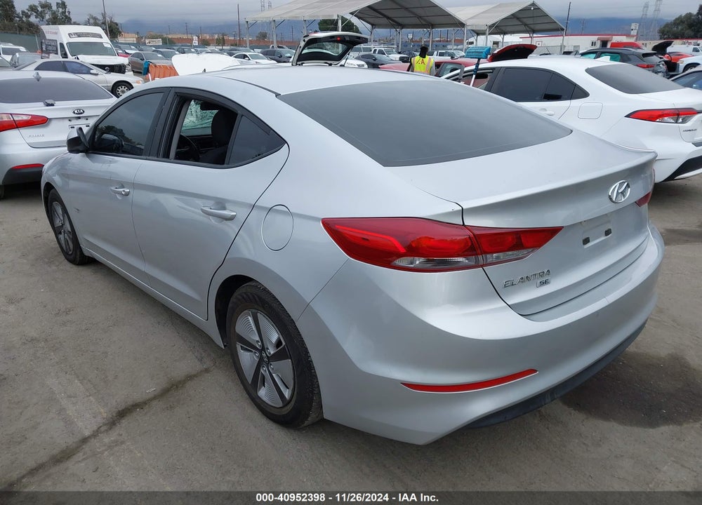 2018 HYUNDAI ELANTRA SE VIN: 5NPD74LF2JH344776