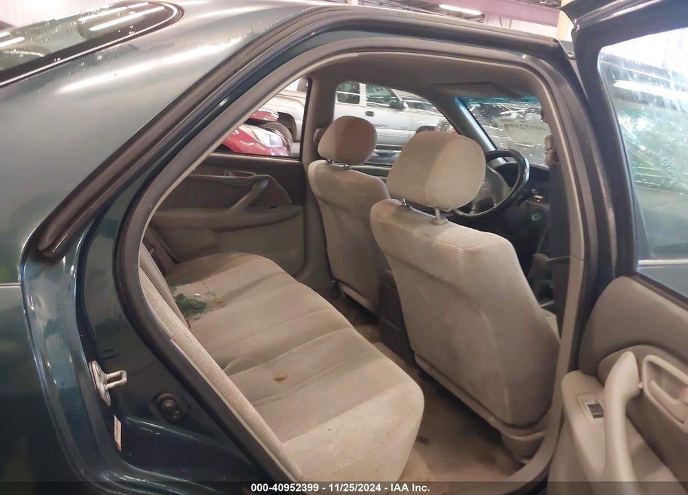 1998 TOYOTA CAMRY LE VIN: JT2BG22K1W0262223