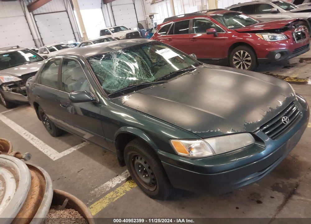 1998 TOYOTA CAMRY LE VIN: JT2BG22K1W0262223
