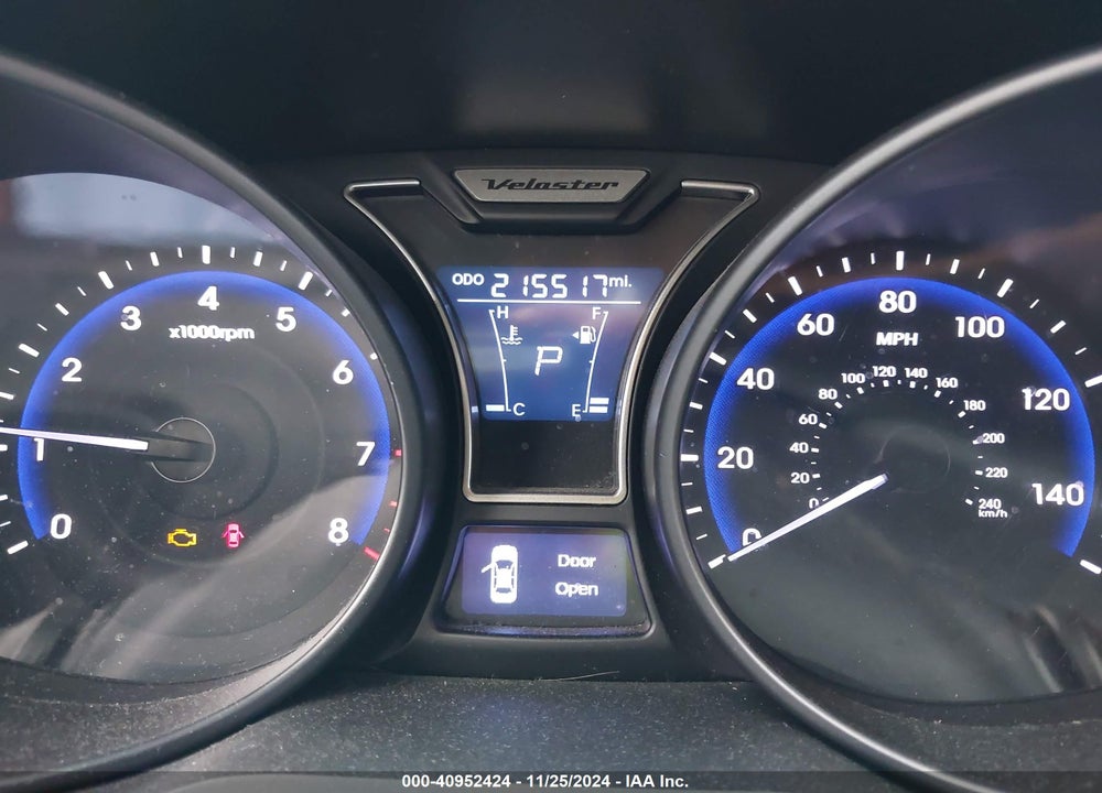 2013 HYUNDAI VELOSTER VIN: KMHTC6AE8DU146836