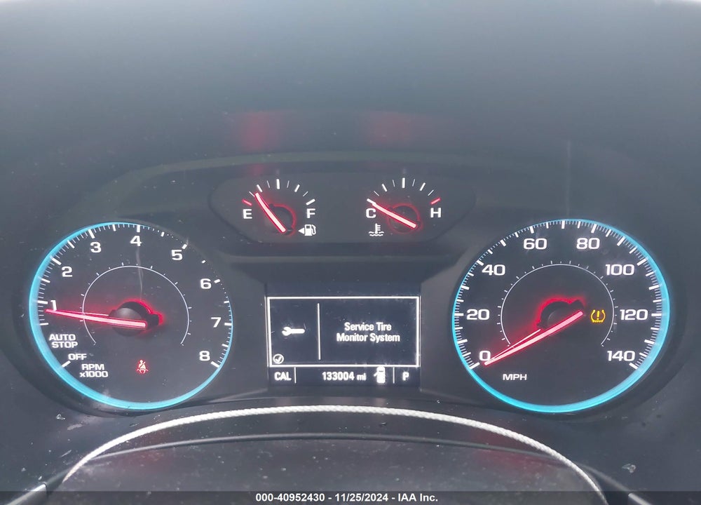 2018 CHEVROLET EQUINOX LT VIN: 3GNAXJEV8JS640114