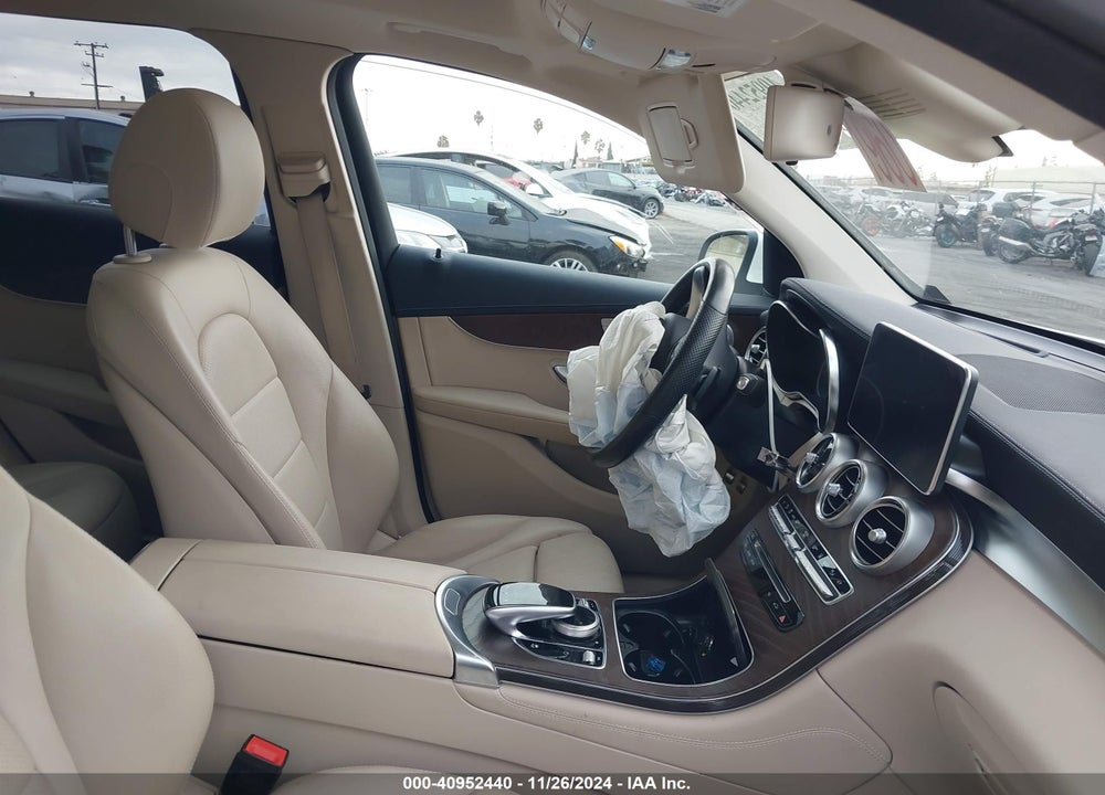 2019 MERCEDES-BENZ GLC 350E 4MATIC VIN: WDC0G5EBXKF622408