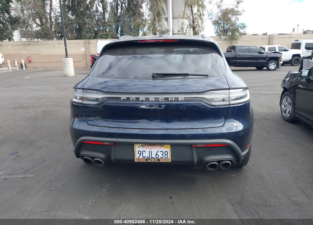 2022 PORSCHE MACAN S VIN: WP1AG2A56NLB23618