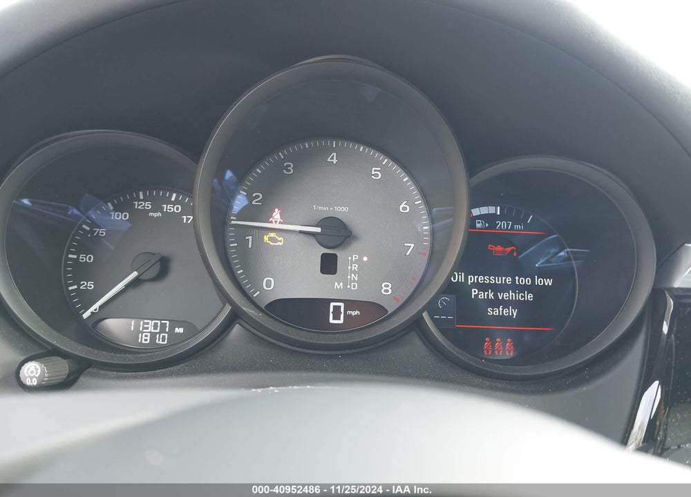 2022 PORSCHE MACAN S VIN: WP1AG2A56NLB23618