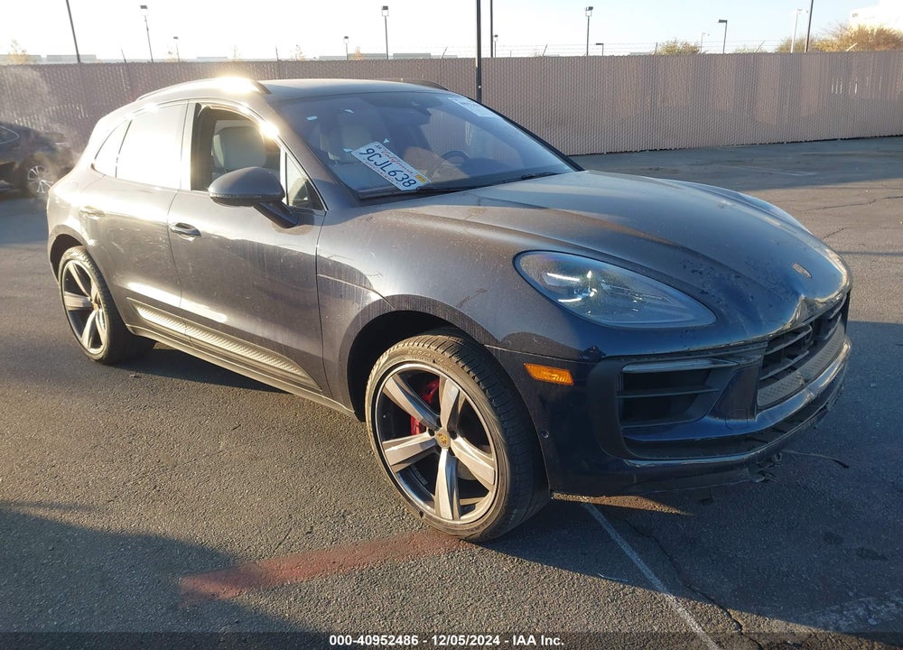 2022 PORSCHE MACAN S VIN: WP1AG2A56NLB23618