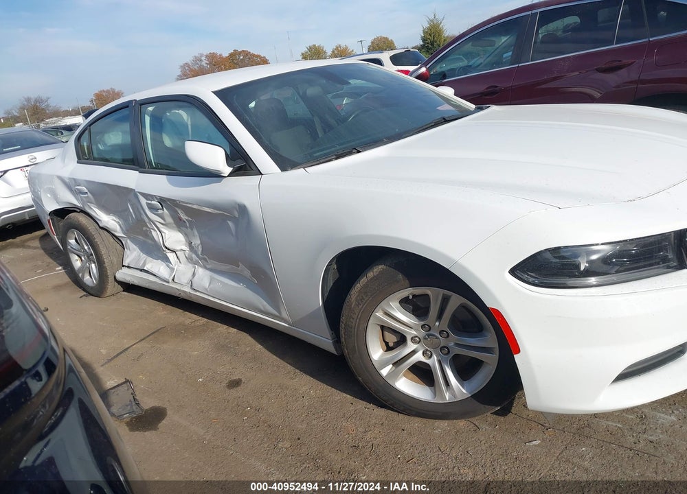 2022 DODGE CHARGER SXT RWD VIN: 2C3CDXBG8NH239615