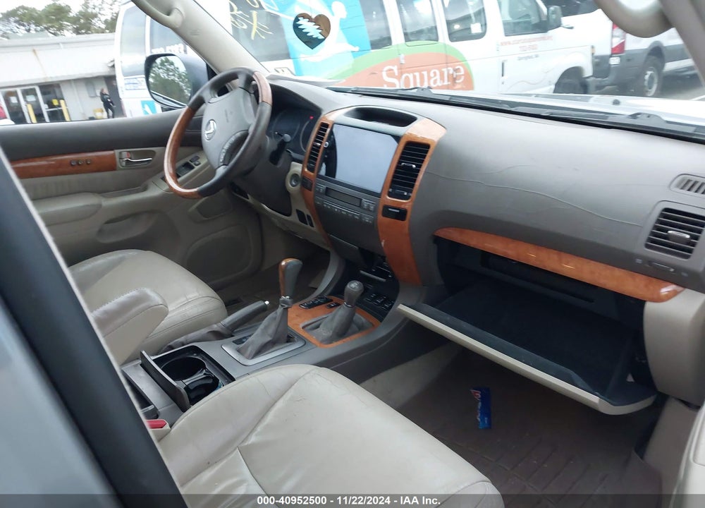 2003 LEXUS GX 470 VIN: JTJBT20X030018864