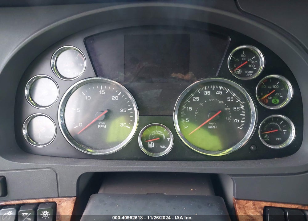 2020 KENWORTH T680 VIN: 1XKYDP9X5LJ312947