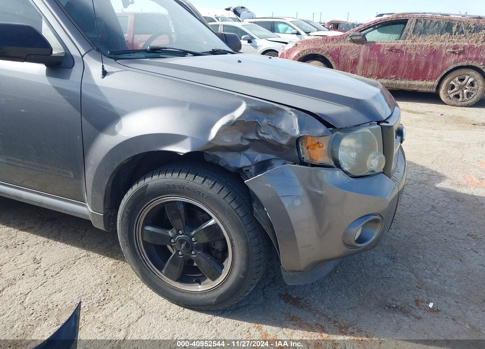 2011 FORD ESCAPE XLT VIN: 1FMCU0D70BKB44045