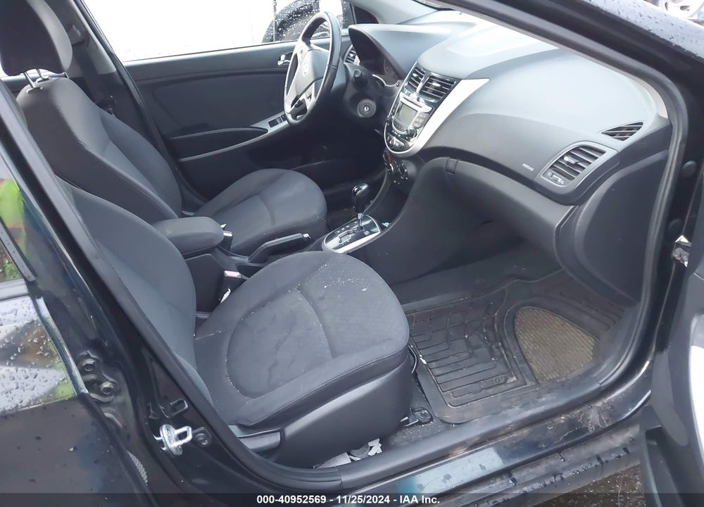 2012 HYUNDAI ACCENT SE VIN: KMHCU5AE6CU024949
