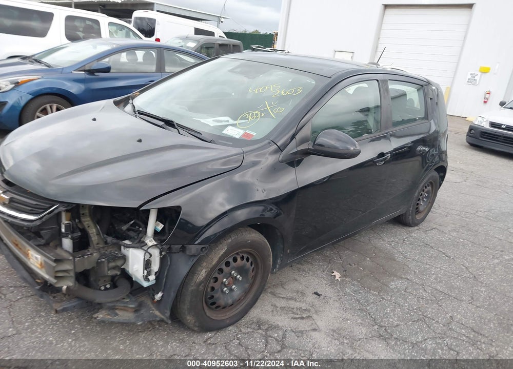 2019 CHEVROLET SONIC LT AUTO VIN: 1G1JG6SB3K4136564
