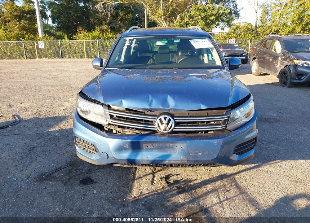 2017 VOLKSWAGEN TIGUAN 2.0T WOLFSBURG EDITION VIN: WVGSV7AX0HK004740