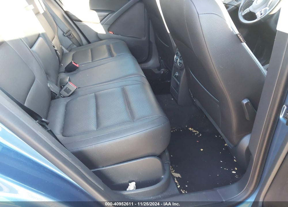 2017 VOLKSWAGEN TIGUAN 2.0T WOLFSBURG EDITION VIN: WVGSV7AX0HK004740