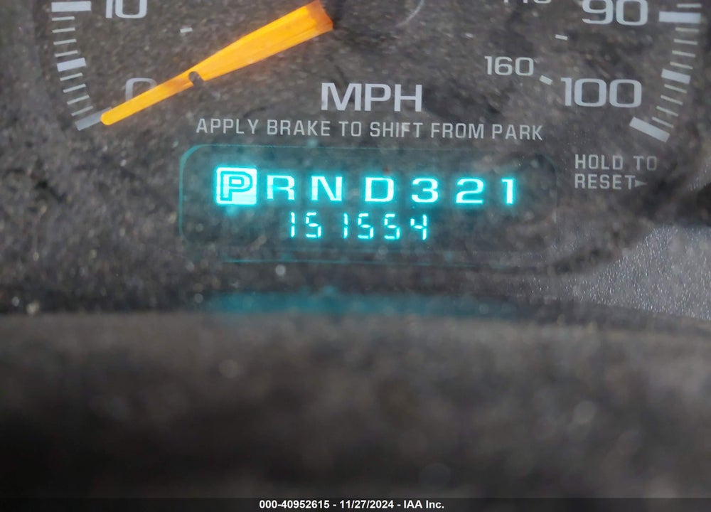 1999 GMC SIERRA 1500 SLE VIN: 2GTEK19T2X1569739