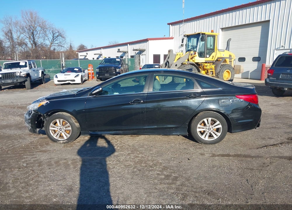 2014 HYUNDAI SONATA GLS VIN: 5NPEB4AC9EH929923
