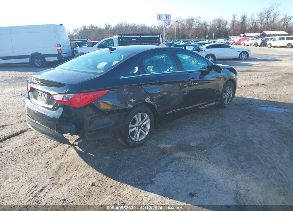 2014 HYUNDAI SONATA GLS VIN: 5NPEB4AC9EH929923