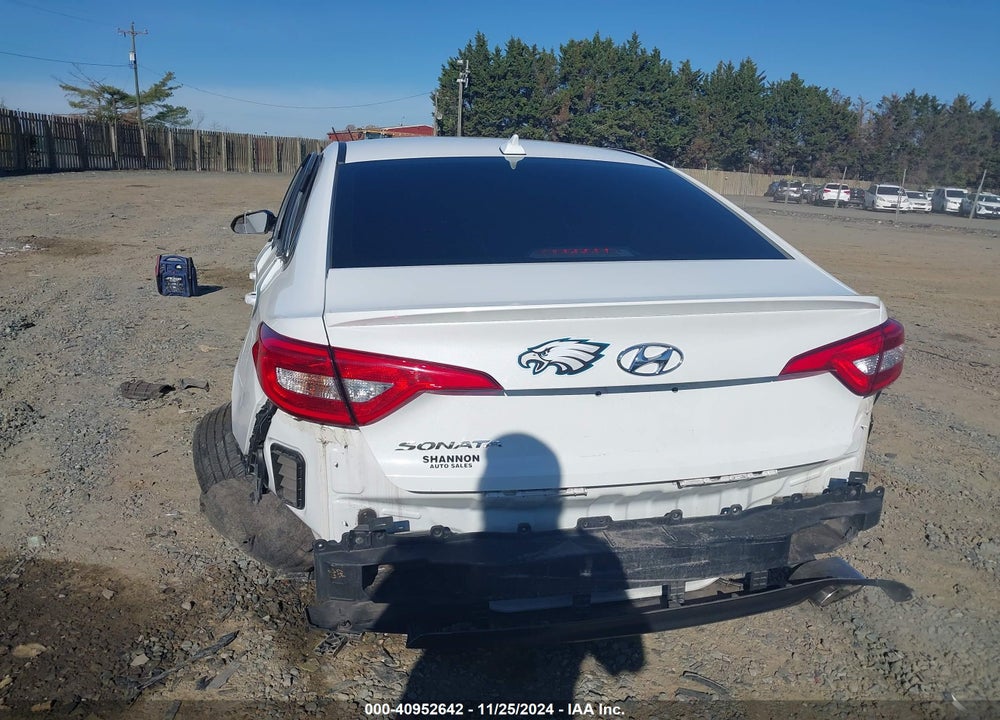 2017 HYUNDAI SONATA VIN: 5NPE24AF9HH493010