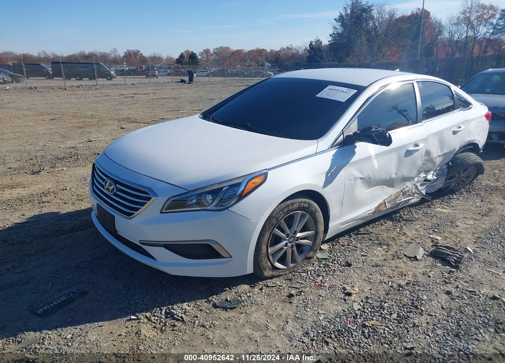 2017 HYUNDAI SONATA VIN: 5NPE24AF9HH493010