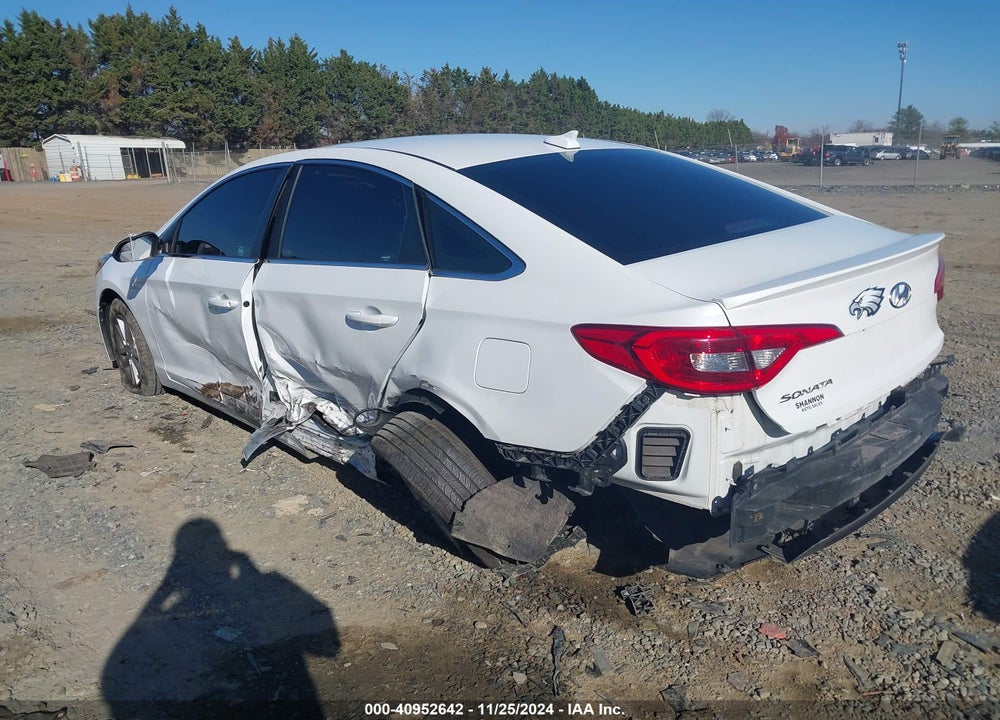 2017 HYUNDAI SONATA VIN: 5NPE24AF9HH493010
