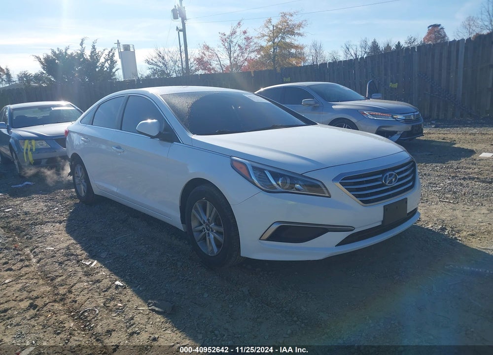2017 HYUNDAI SONATA VIN: 5NPE24AF9HH493010