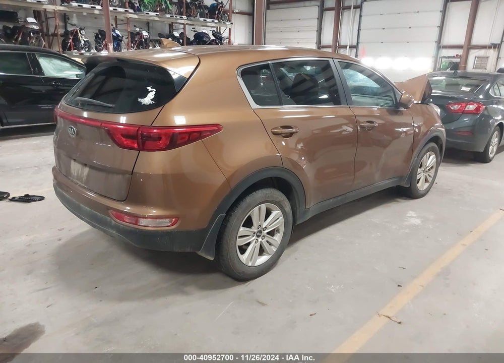 2019 KIA SPORTAGE LX VIN: KNDPMCAC0K7507696