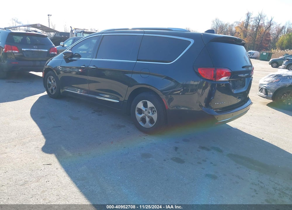2017 CHRYSLER PACIFICA TOURING L PLUS VIN: 2C4RC1EG5HR522957