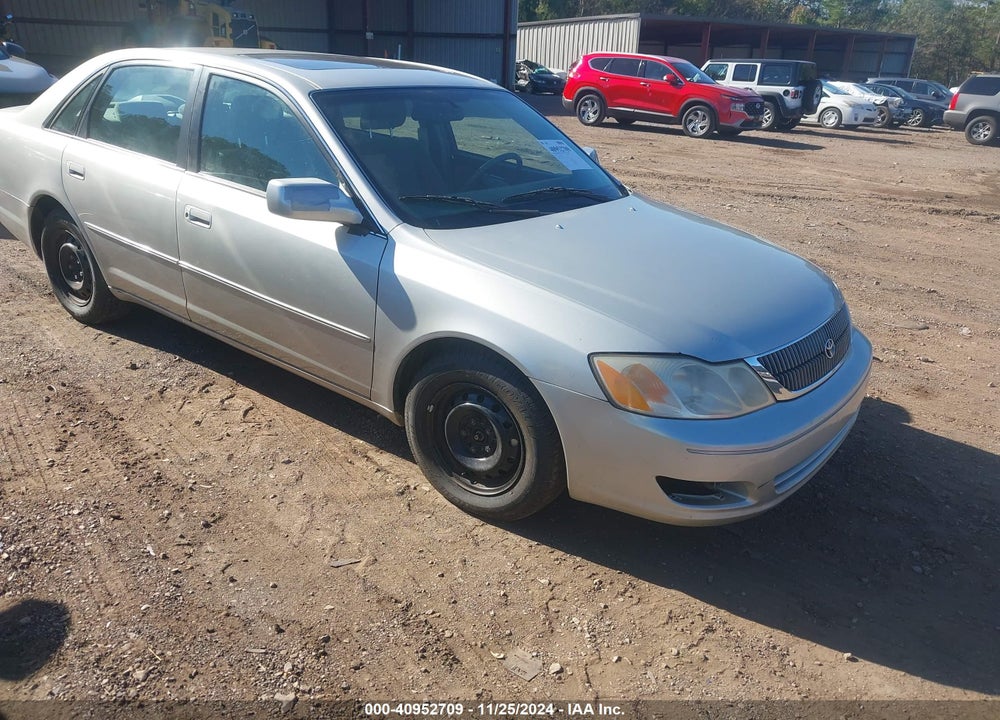 2001 TOYOTA AVALON XL VIN: 4T1BF28B51U140494