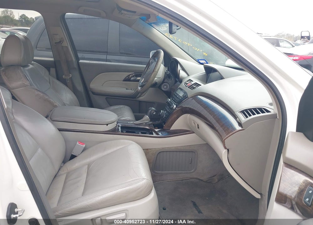 2011 ACURA MDX TECHNOLOGY PACKAGE VIN: 2HNYD2H43BH500186