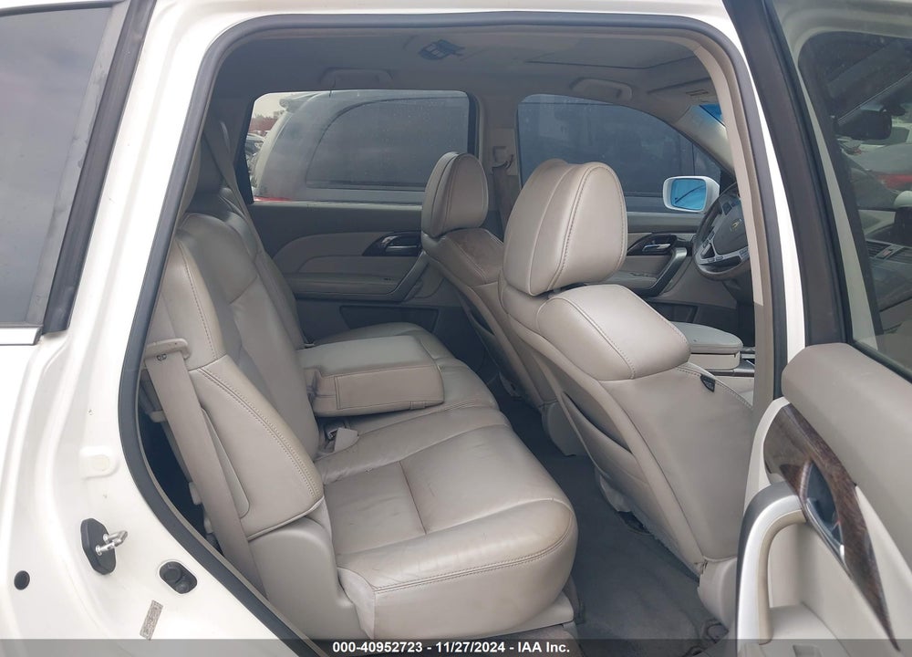 2011 ACURA MDX TECHNOLOGY PACKAGE VIN: 2HNYD2H43BH500186