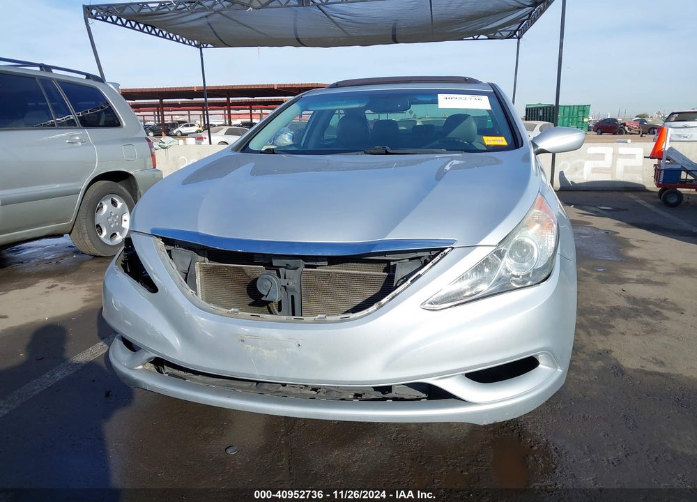 2011 HYUNDAI SONATA VIN: 5NPEC4AC1BH178826