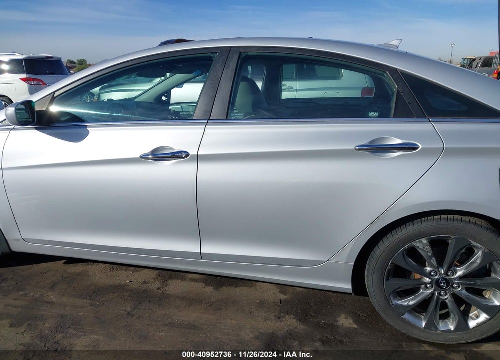 2011 HYUNDAI SONATA VIN: 5NPEC4AC1BH178826