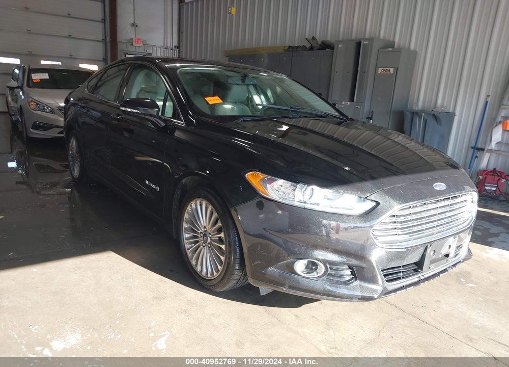 2014 FORD FUSION HYBRID TITANIUM VIN: 3FA6P0RU9ER377936